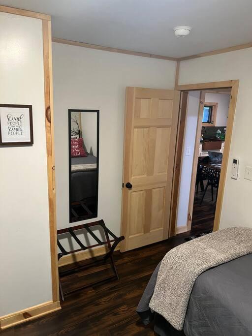 Cabin At The Cove At Watauga Lake Butler Εξωτερικό φωτογραφία